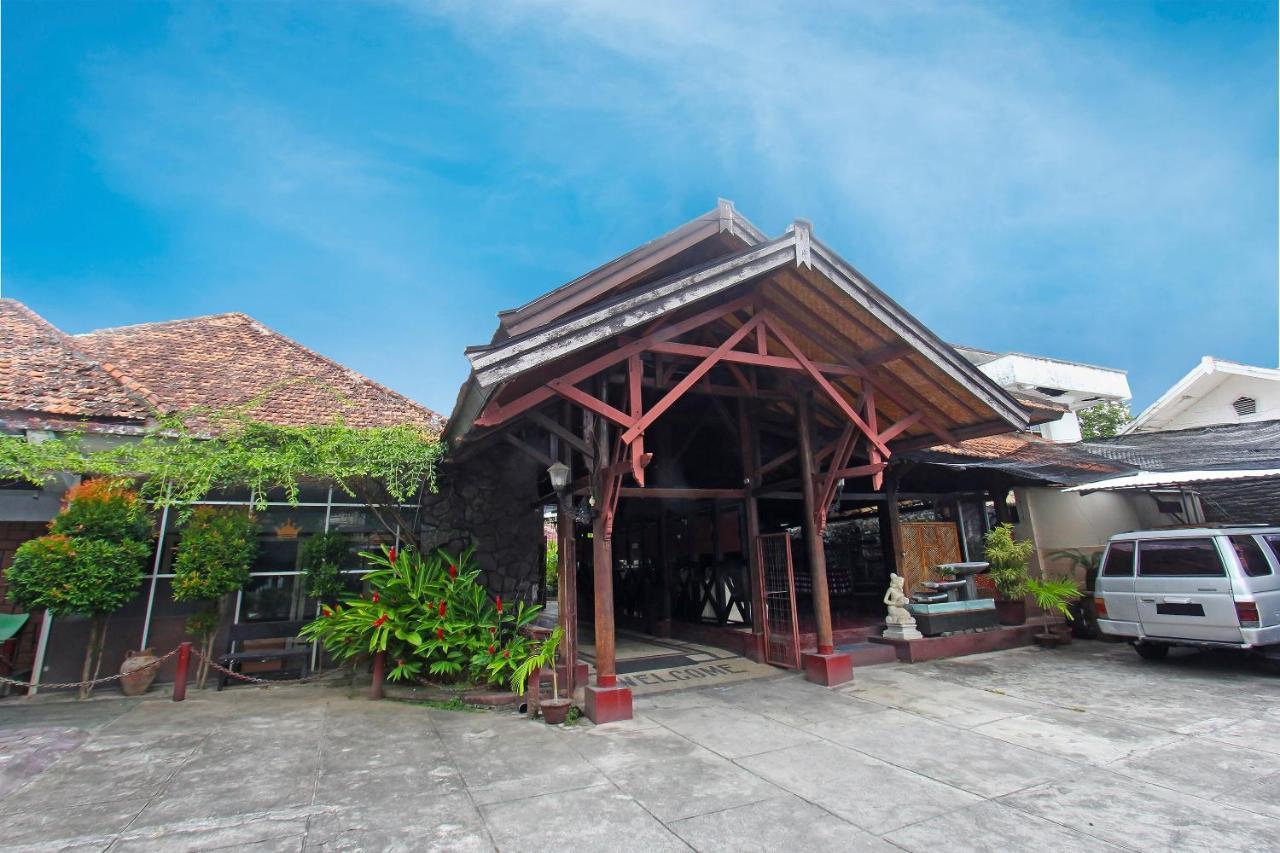 מטאראם Oyo 91516 Wisata Hotel מראה חיצוני תמונה